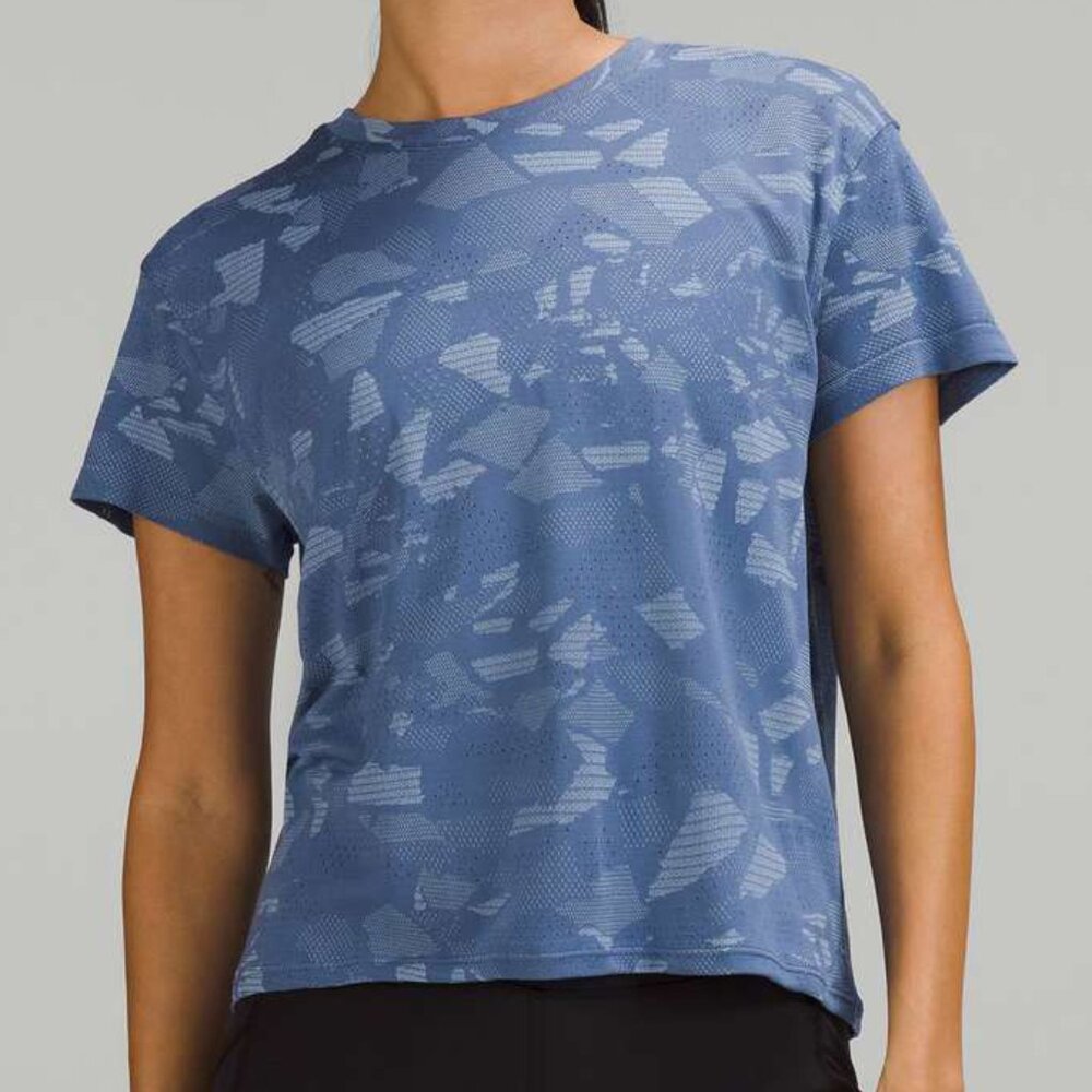 Lululemon Train to Be Short Sleeve Shirt